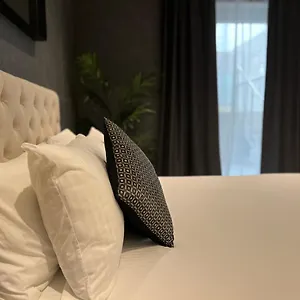 https://sliema-studios.hotelssaintjulians.com