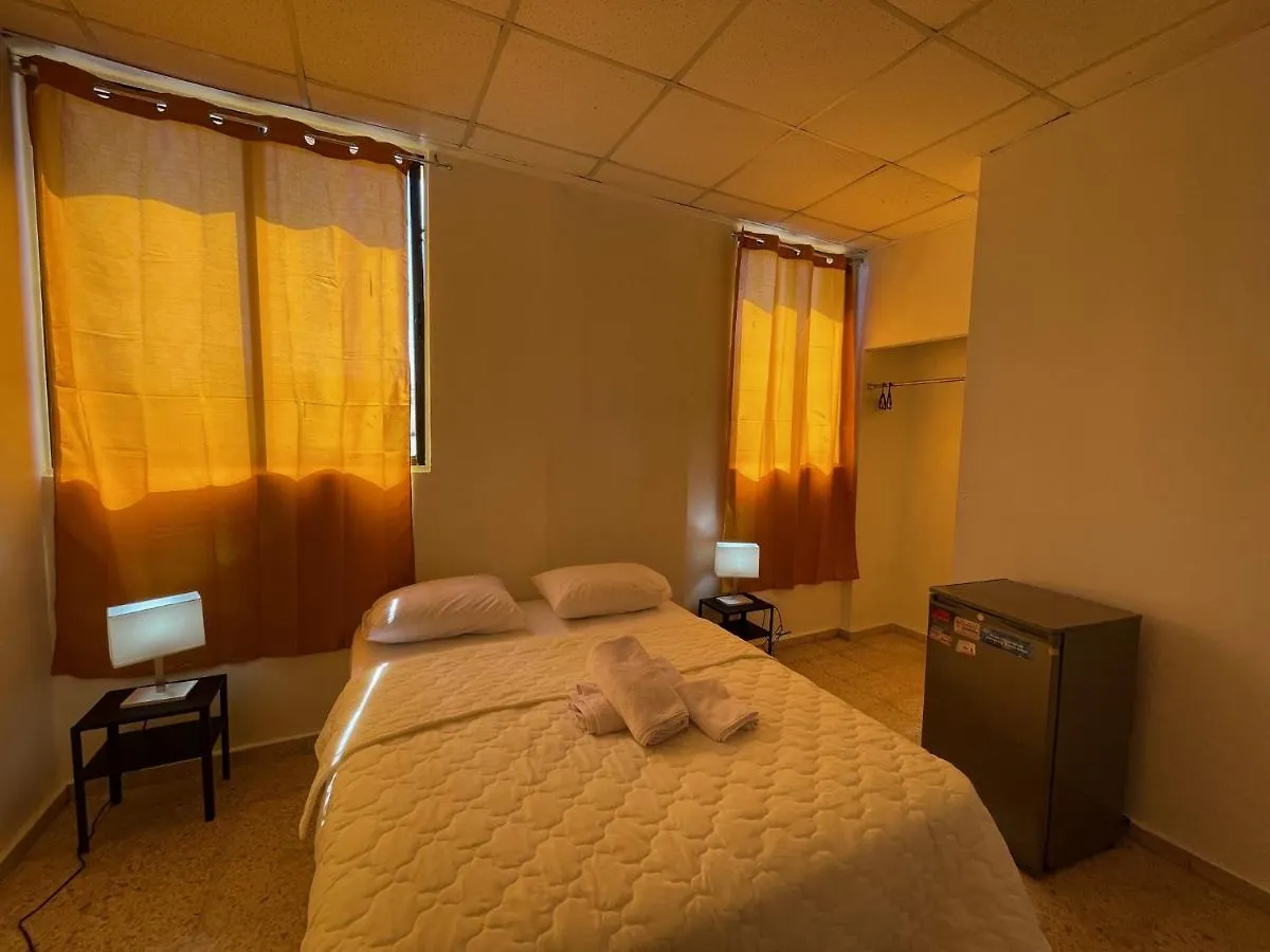 Auberge de jeunesse Hotel Colonial Blanco Saint-Domingue
